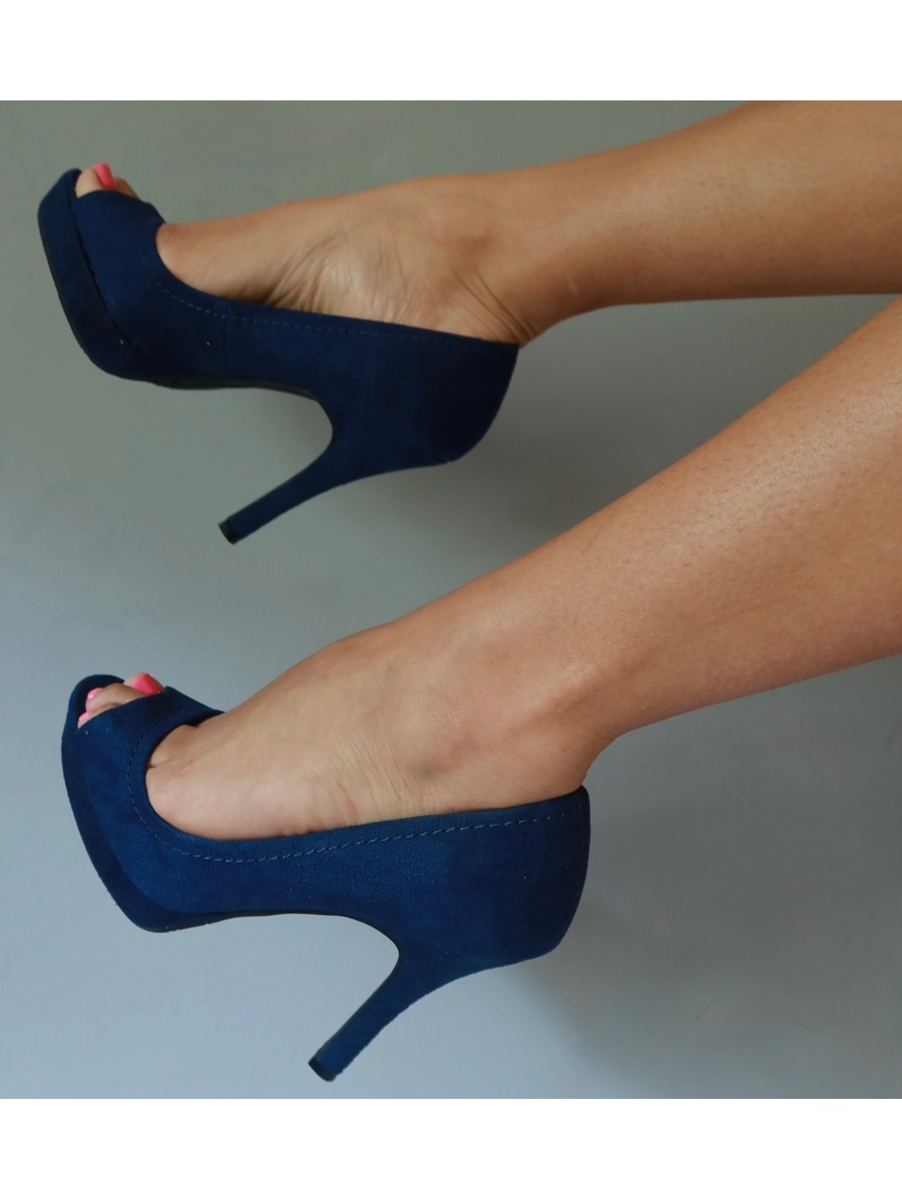 Vintage Y2K Royal Blue Faux Suede Peep Toe Platform Stiletto Heels